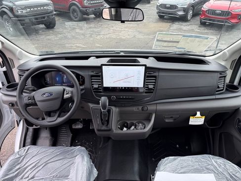 New 2026 Ford Transit 150 148 Medium Roof RWD image 13