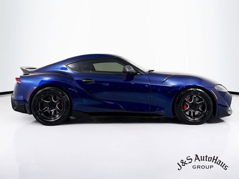 Used 2020 Toyota Supra Premium w/ Driver Assist Package image 8