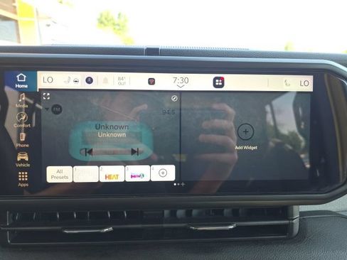 Used 2024 Jeep Wrangler Unlimited AWD/4WD image 18