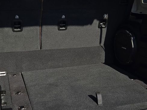 Used 2023 Jeep Wrangler Unlimited Sahara image 8