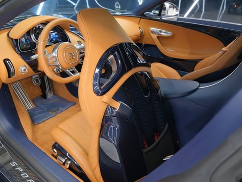 Used 2020 Bugatti Chiron AWD/4WD image 47
