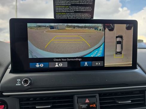 New 2026 Honda Pilot Touring image 12