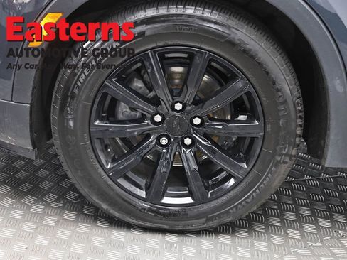 Used 2020 Cadillac XT4 Premium Luxury w/ Sun And Sound Package AWD/4WD image 33