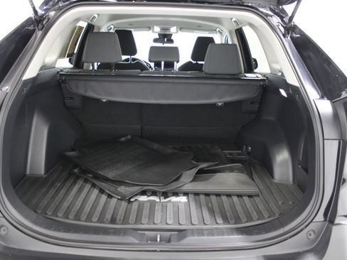 Used 2024 Toyota RAV4 LE AWD/4WD image 19
