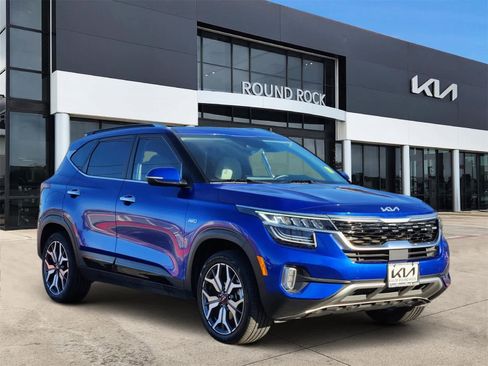 Certified 2023 Kia Seltos SX w/ SX Sunroof Package image 3