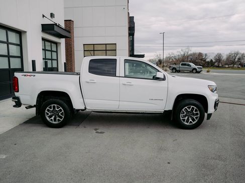 Used 2022 Chevrolet Colorado W/T image 5