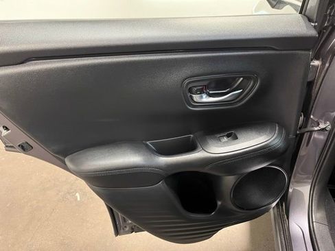 Used 2024 Honda HR-V LX image 16