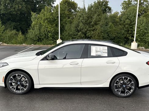 Used 2026 BMW 228i xDrive w/ Technology Package image 7