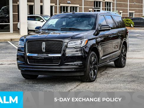 Used 2024 Lincoln Navigator L Reserve AWD/4WD image 4