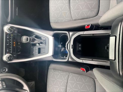 Used 2024 Toyota RAV4 XLE image 26