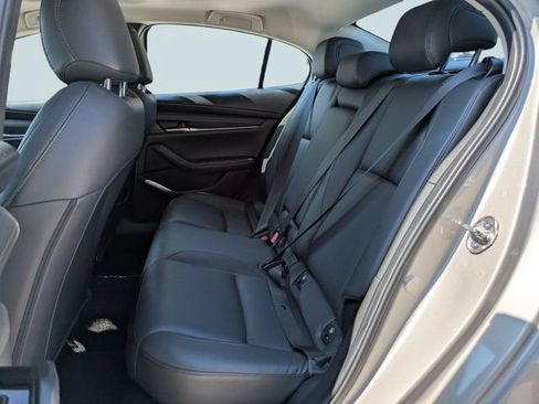 Used 2024 MAZDA MAZDA3 s FWD image 13