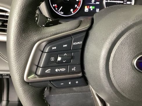 Used 2025 Subaru Outback Limited AWD/4WD image 29