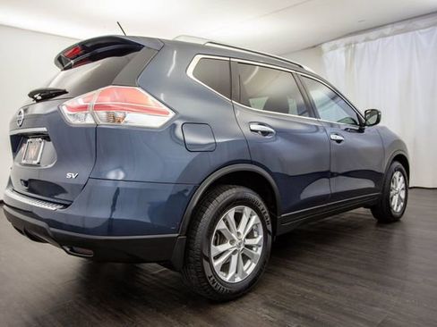 Used 2016 Nissan Rogue SV image 30