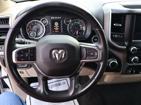 Used 2019 RAM 1500 Big Horn AWD/4WD image 27