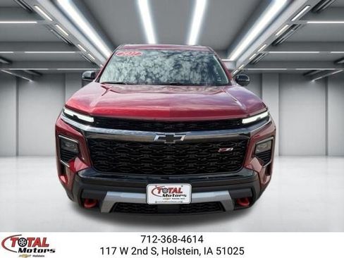 New 2027 Chevrolet Traverse Z71 w/ Driver Confidence Package AWD/4WD image 3
