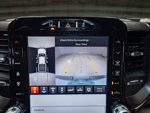 Used 2023 RAM 2500 Limited image 22