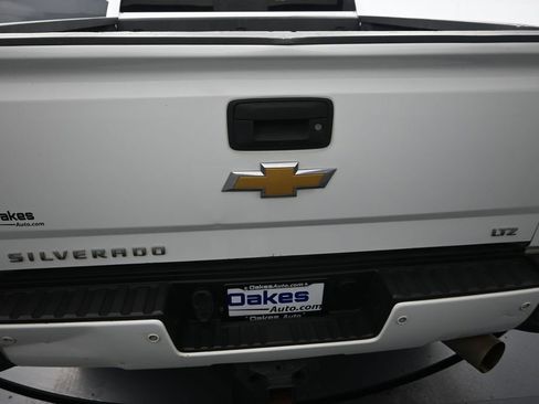 Used 2017 Chevrolet Silverado 2500 LTZ w/ Duramax Plus Package AWD/4WD image 35