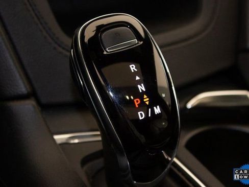 Certified 2025 Cadillac XT6 Premium Luxury image 37