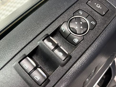 Used 2022 Ford F250 Lariat w/ Lariat Value Package AWD/4WD image 15