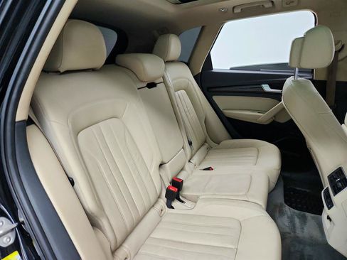 Used 2018 Audi Q5 2.0T Premium Plus w/ Premium Plus Package AWD/4WD image 30