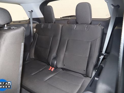 Used 2022 Ford Explorer XLT image 54