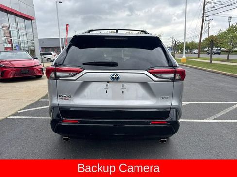 Used 2023 Toyota RAV4 XSE AWD/4WD image 4