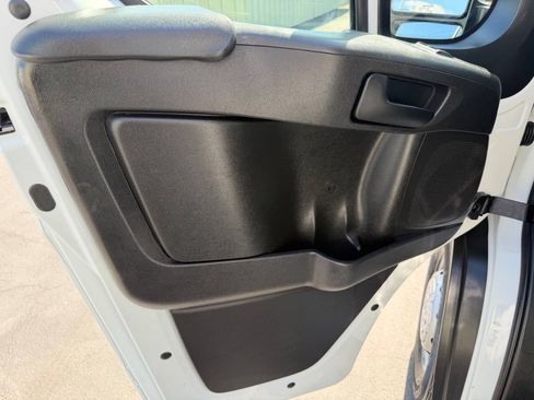Used 2023 RAM ProMaster 3500 FWD image 21