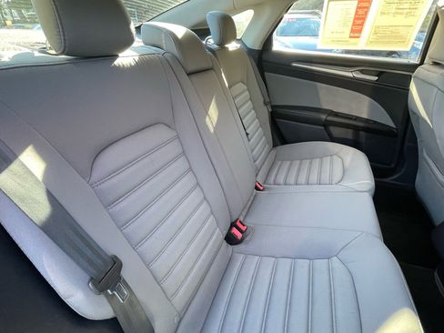 Used 2015 Ford Fusion S image 25