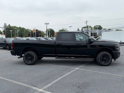 New 2026 RAM 3500 Tradesman AWD/4WD image 9