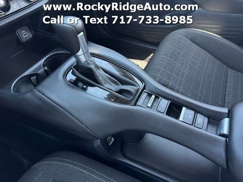 Used 2023 Honda HR-V LX image 24