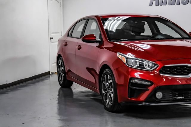 Used 2020 Kia Forte LXS FWD image 5