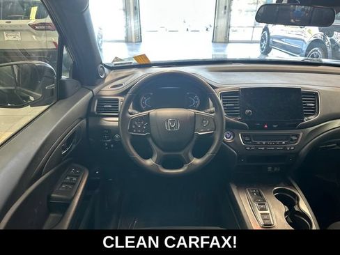 Used 2022 Honda Pilot Sport image 2