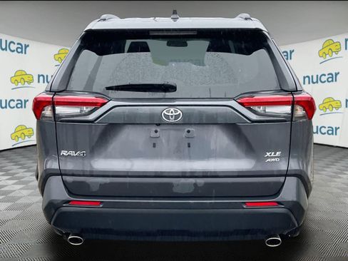 Used 2023 Toyota RAV4 XLE image 3