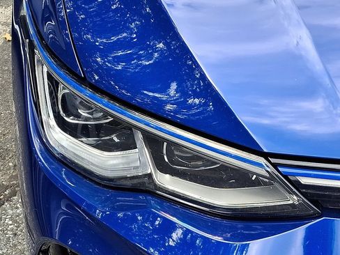 Used 2023 Volkswagen Golf 20th Anniversary Edition AWD/4WD image 4