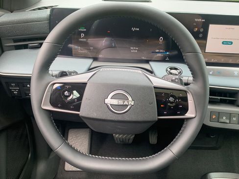 New 2026 Nissan Leaf Platinum+ FWD image 9