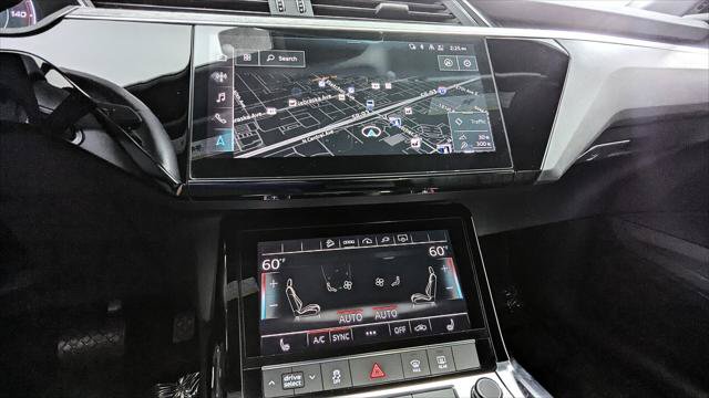 Used 2023 Audi e-tron Premium AWD/4WD image 28
