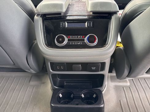 Used 2018 Lincoln Navigator L Reserve w/ Technology Package image 26