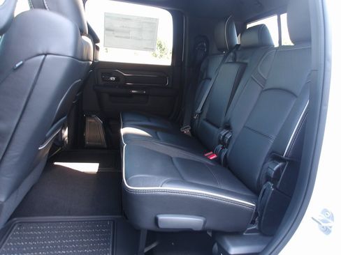 New 2026 RAM 2500 Limited image 24