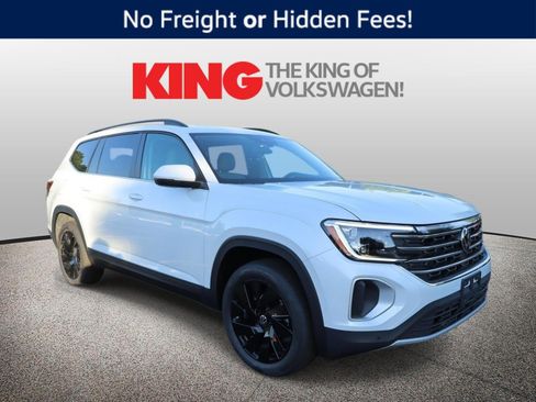 New 2026 Volkswagen Atlas SE FWD image 1