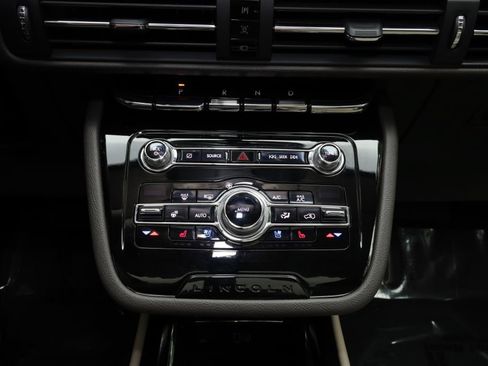 Used 2020 Lincoln Corsair Reserve w/ Equipment Group 201A FWD image 42