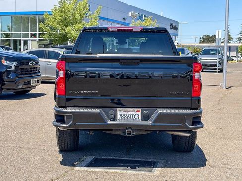 Used 2024 Chevrolet Silverado 1500 Custom w/ Turbomax Blackout Package AWD/4WD image 3