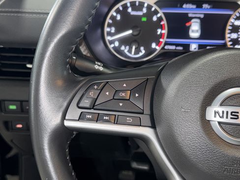 Used 2022 Nissan Sentra SV w/ Electronics Package FWD image 21