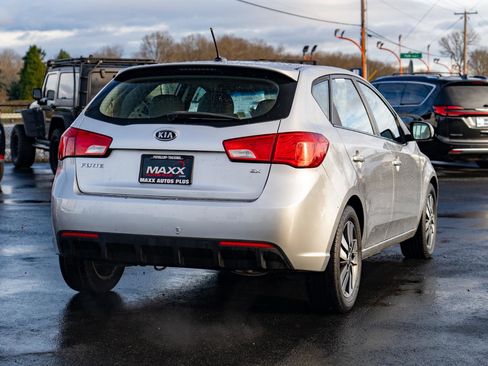 Used 2013 Kia Forte EX image 7