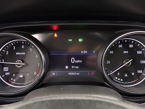 Used 2020 Buick Encore GX Select image 23