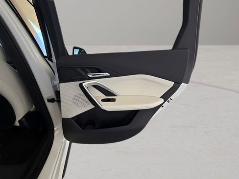 New 2026 BMW X1 xDrive28i image 28