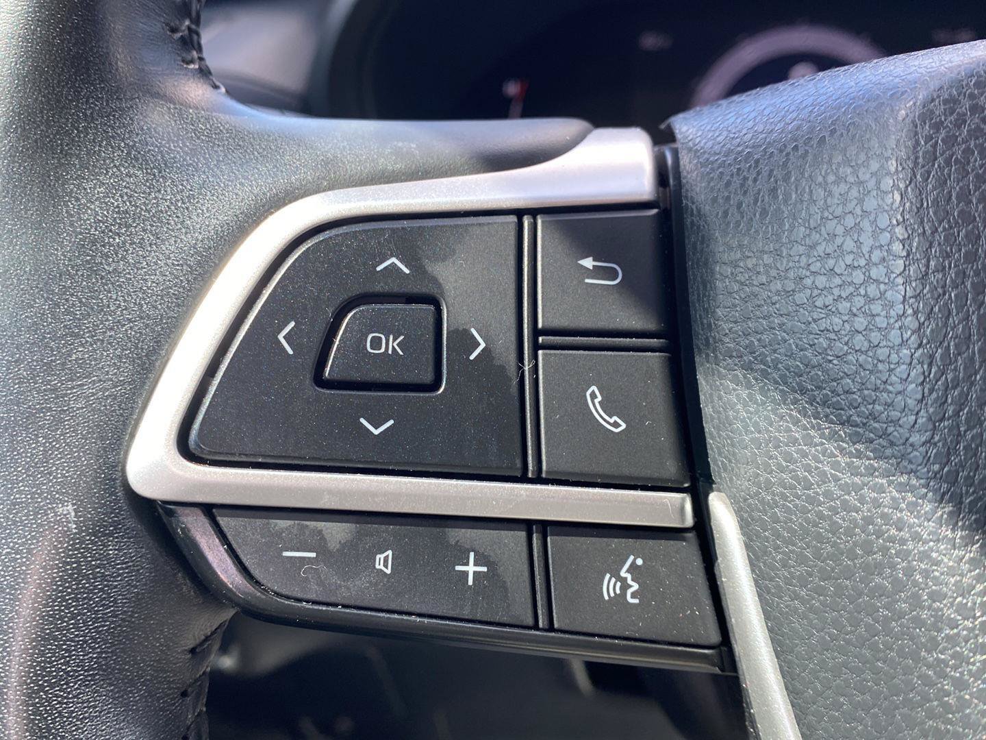 Used 2024 Toyota Grand Highlander AWD image 17