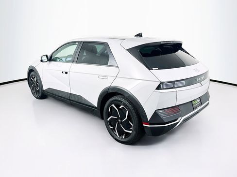 Used 2024 Hyundai Ioniq 5 SEL image 5