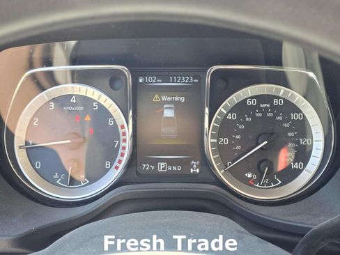 Used 2017 Nissan Titan SV AWD/4WD image 12