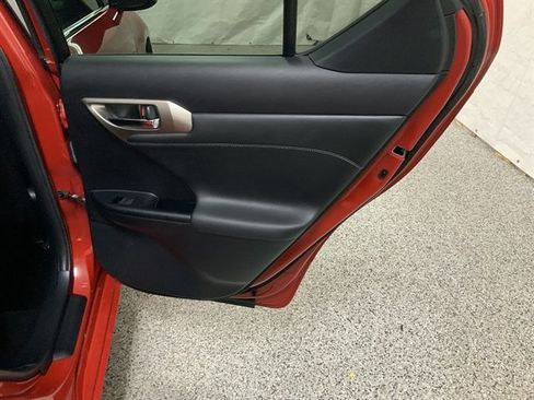 Used 2014 Lexus CT 200h FWD image 19