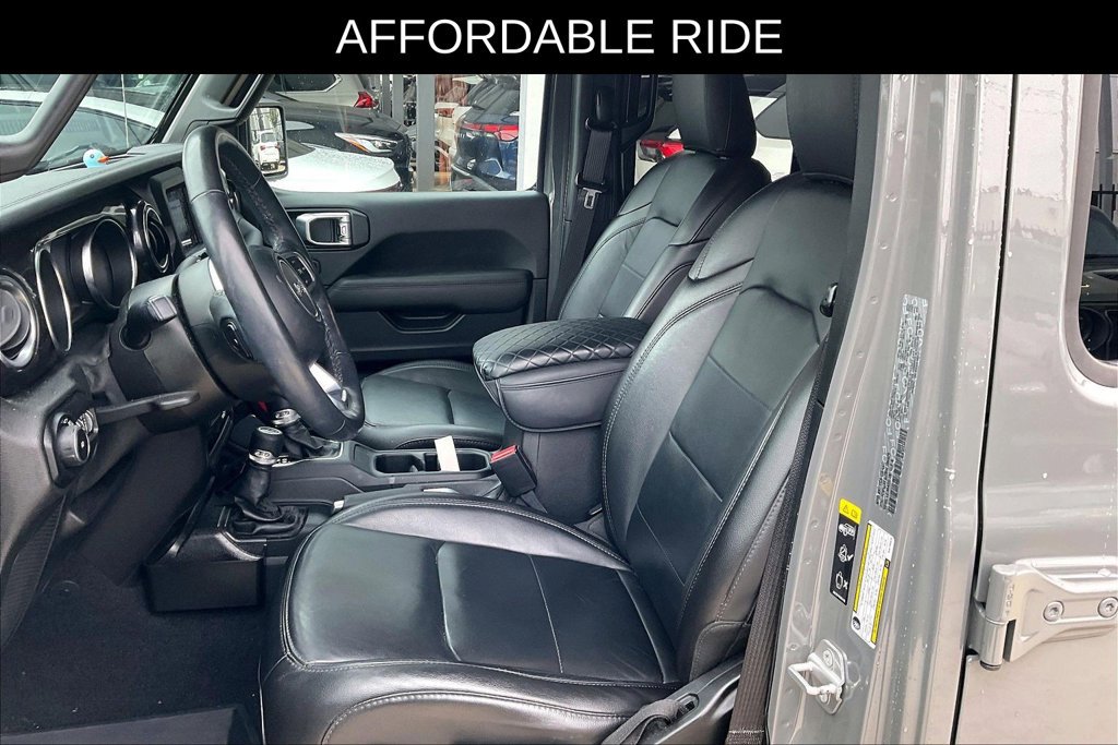 Used 2021 Jeep Wrangler Unlimited Sahara AWD/4WD image 24